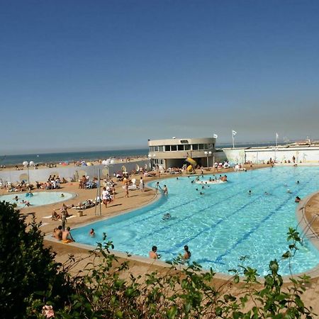 La Reine Des Plages Cls Deauville Trouville-sur-Mer Zewnętrze zdjęcie